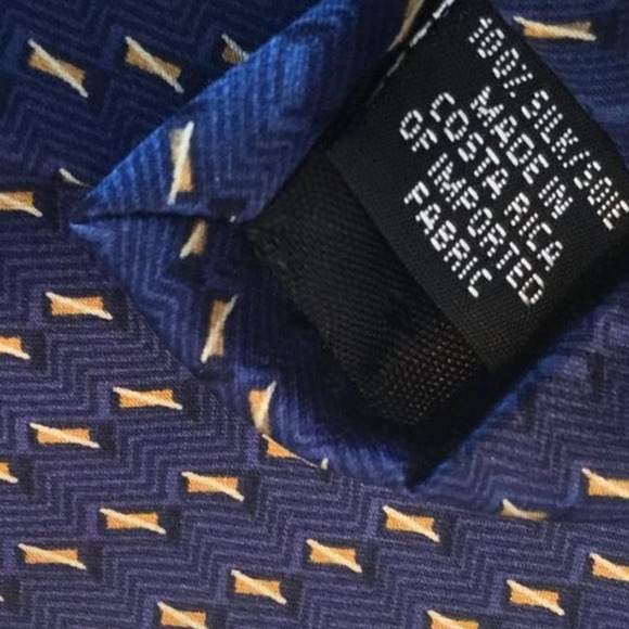 BILL BLASS SILK TIE (BLACK LABEL) - Picture 5 of 8